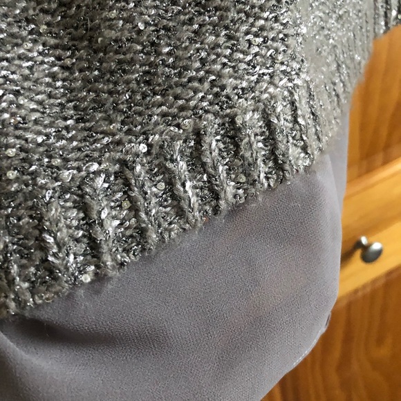 Jennifer Lopez-beautiful sweater with tank, silver/ gray with sequins, like NEW - Picture 2 of 5